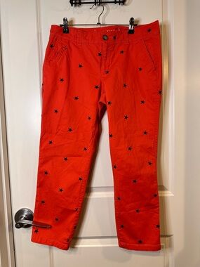 Old Navy Coral Star Print Pixie Chino Pants - Size 10 Regular